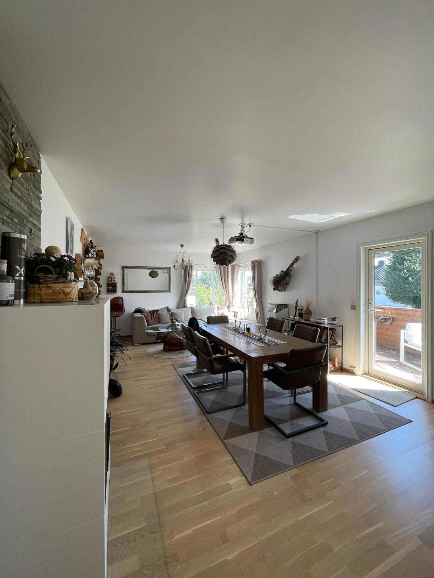 Cosy 750m From Forum Apartamento